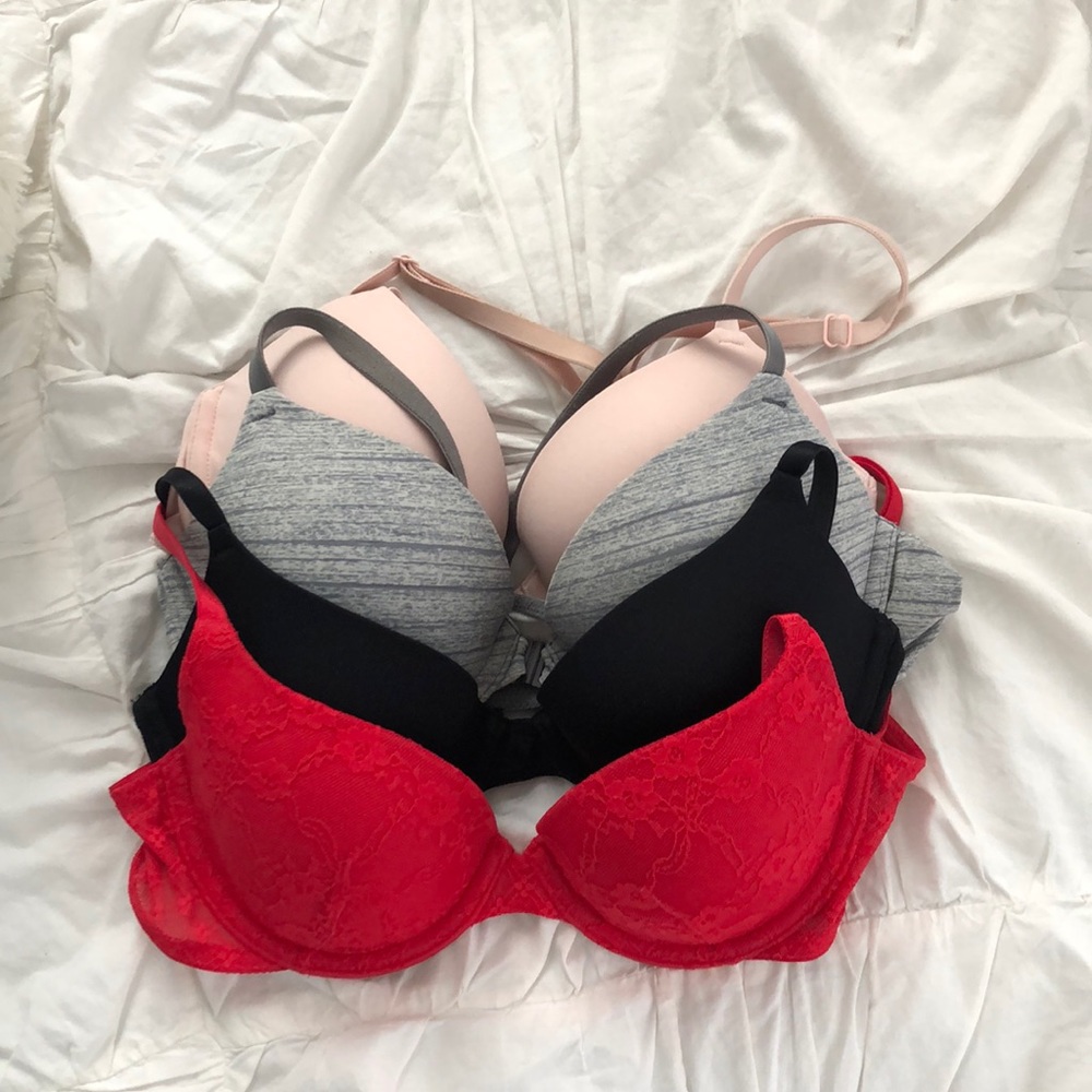 Pink/VS bras